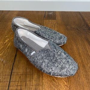 Toms Sweater Knit Cozy Lined Slip-Ons, Size 9